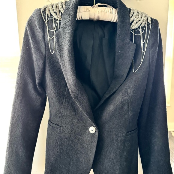 Zara chain blazer - Picture 1 of 3